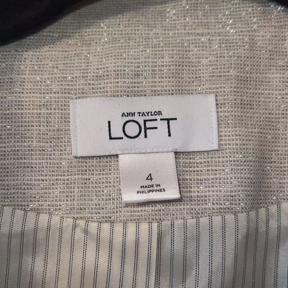Ann Taylor LOFT Metallic Blazer Jacket, EUC Size 4 - Picture 4 of 7